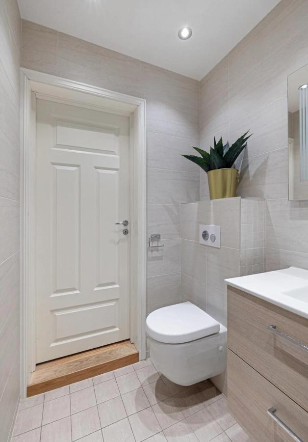 Elegant Private Room Oslo Central - Grunerlokka 1Km From Oslo S Station Exterior photo