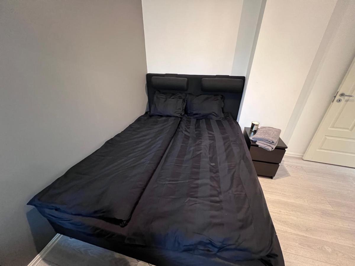 Elegant Private Room Oslo Central - Grunerlokka 1Km From Oslo S Station Exterior photo